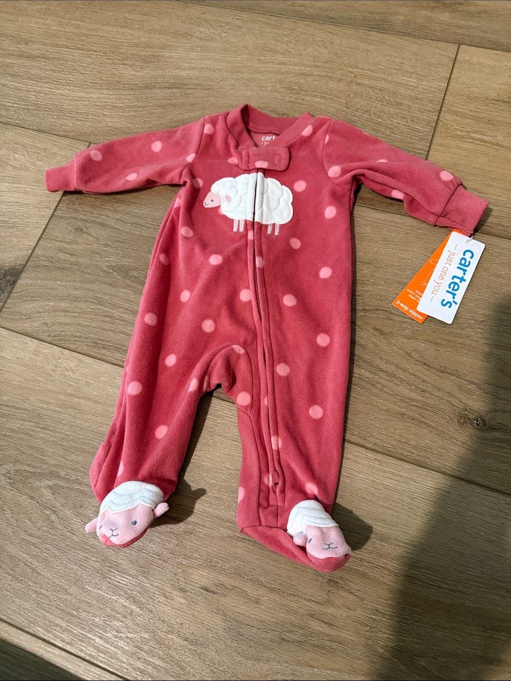 NWT Carter’s newborn fleece footed pajamas